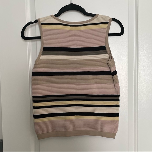 Backdrop Sweater Tank - Picture 2 of 5